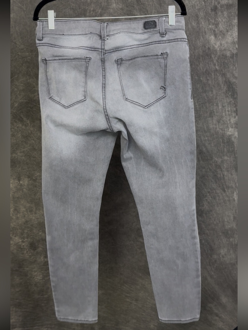 Jordache Super Skinny Gray Jeans Women’s Size 10 Stretch Denim - Picture 3 of 9